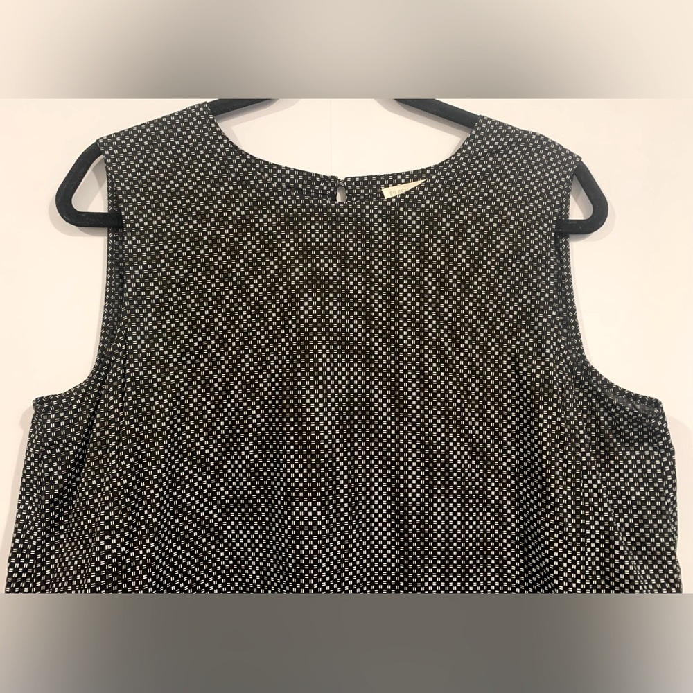 Excellent Condition, Eileen Fisher- Black/White Dress w/ Pockets, Sz Medium - Picture 3 of 12